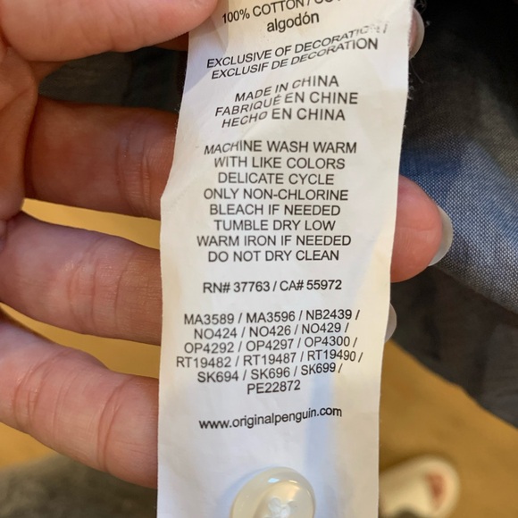 Penguin - BNWOT short sleeved collared linen shirt - Picture 5 of 6